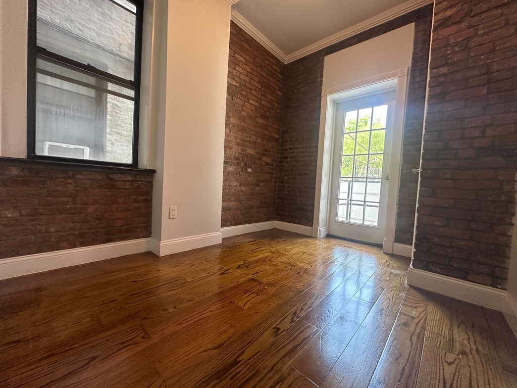 West 103rd Street - Photo 1