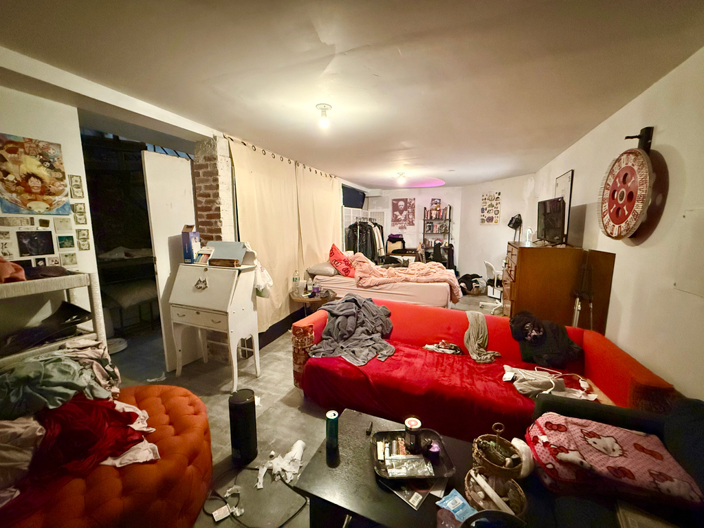 481 Evergreen Avenue - Photo 9