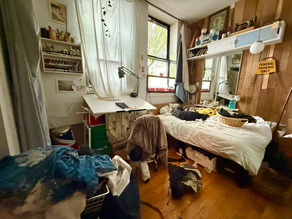 481 Evergreen Avenue - Photo 1