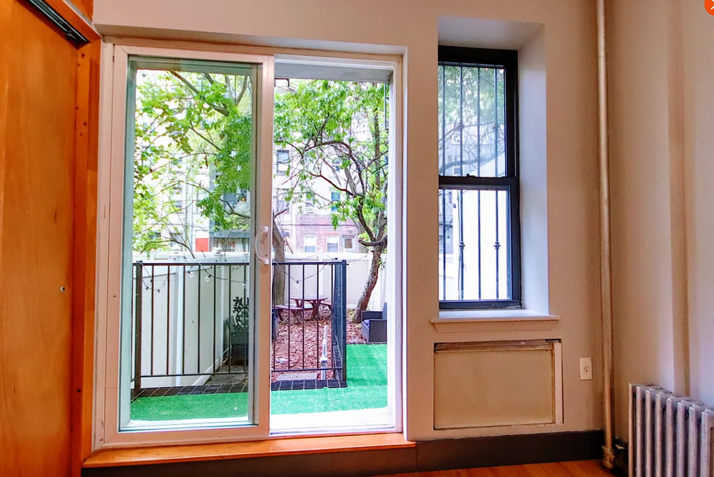 East 5th Street - Photo 5
