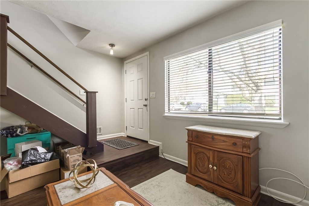 644 Eastbrooke Lane - Photo 2