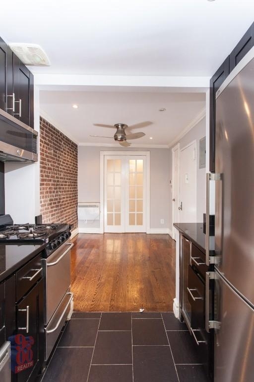 345 West 53rd Street - Photo 2
