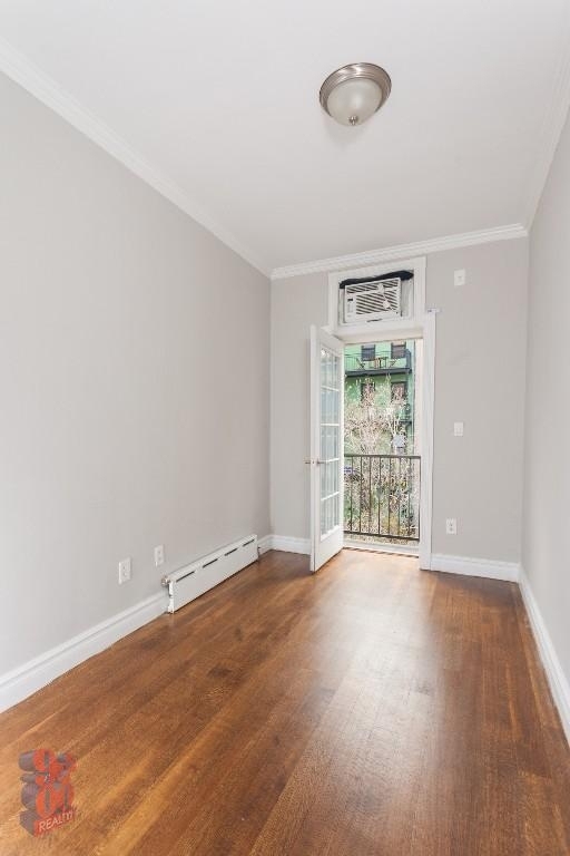 230 East 32nd Street - Photo 3