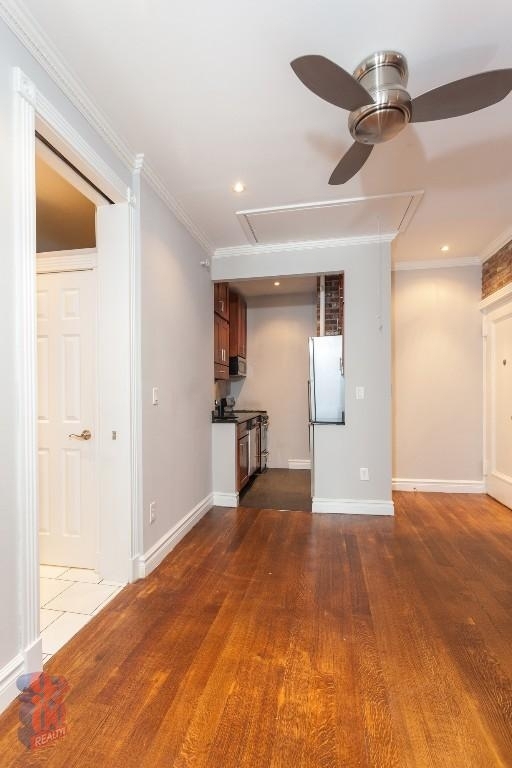 230 East 32nd Street - Photo 6