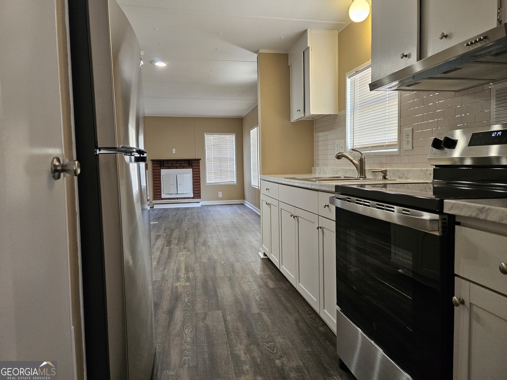 647 Buck Creek Road - Photo 3