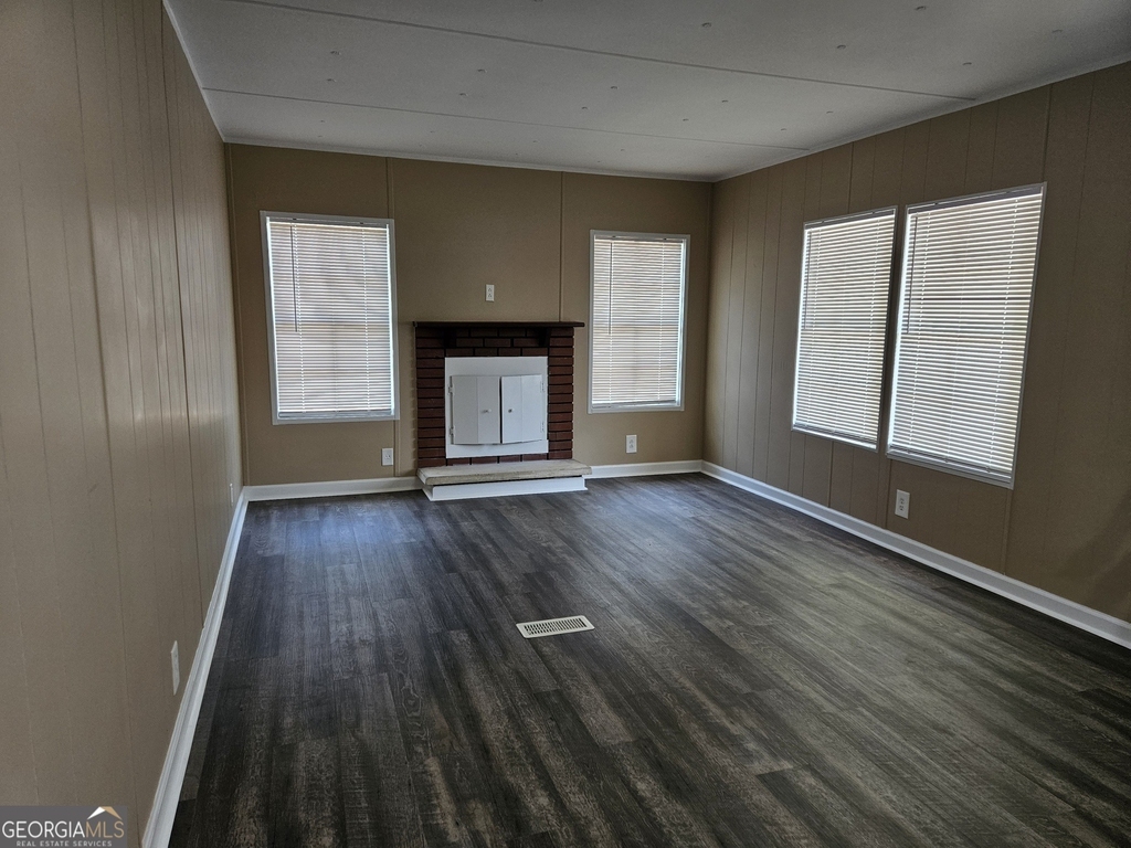 647 Buck Creek Road - Photo 5