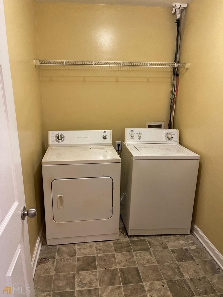 440 Woodlawn Avenue Nw - Photo 9