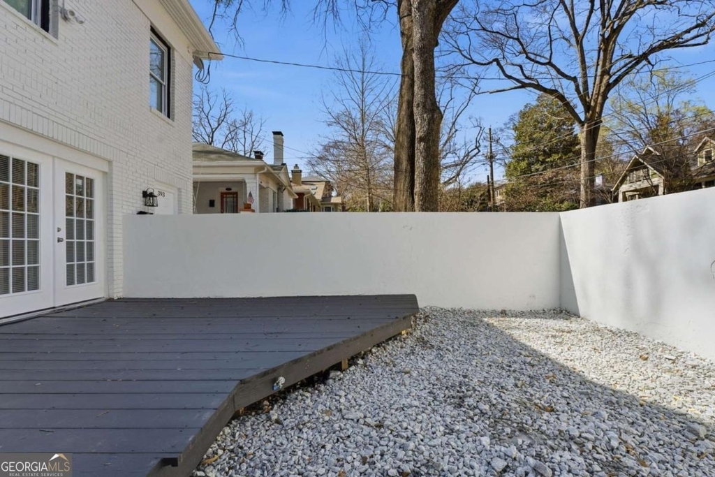 393 8th Street Ne - Photo 29