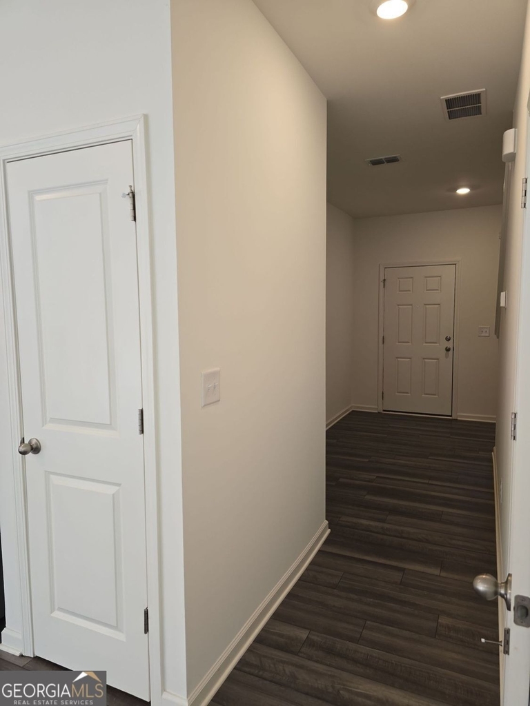 3560 Eagle Court Sw - Photo 5