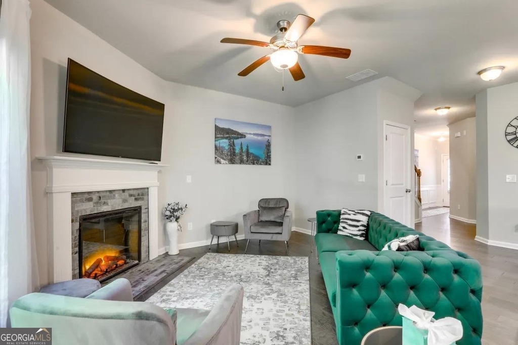 2525 Norwood Park Crossing - Photo 2