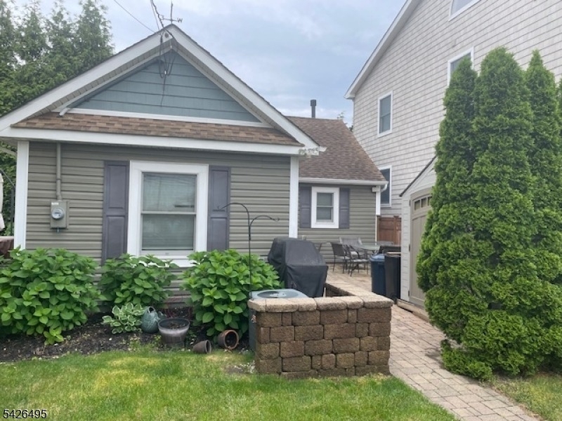217 Newark Ave - Photo 20