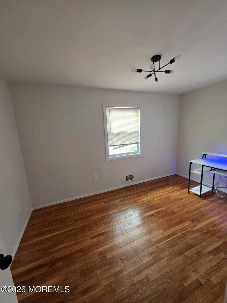14 Nathan Avenue - Photo 2
