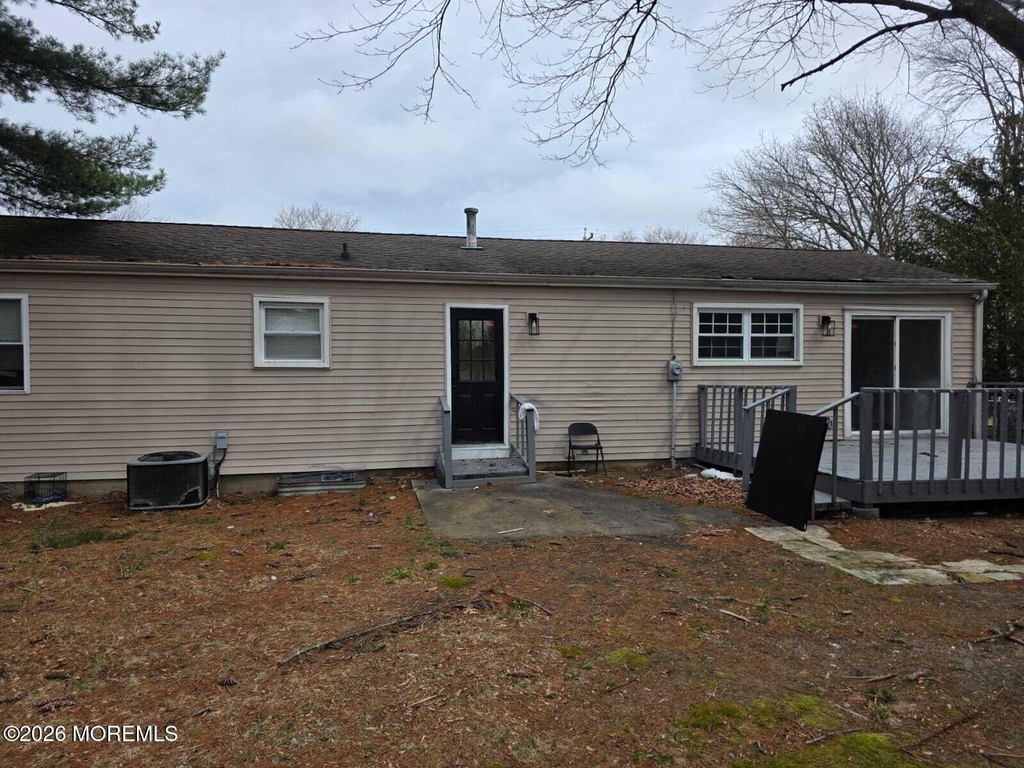 14 Nathan Avenue - Photo 0