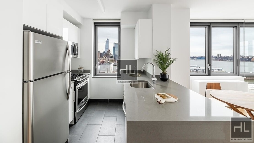West 57th Street - Photo 0