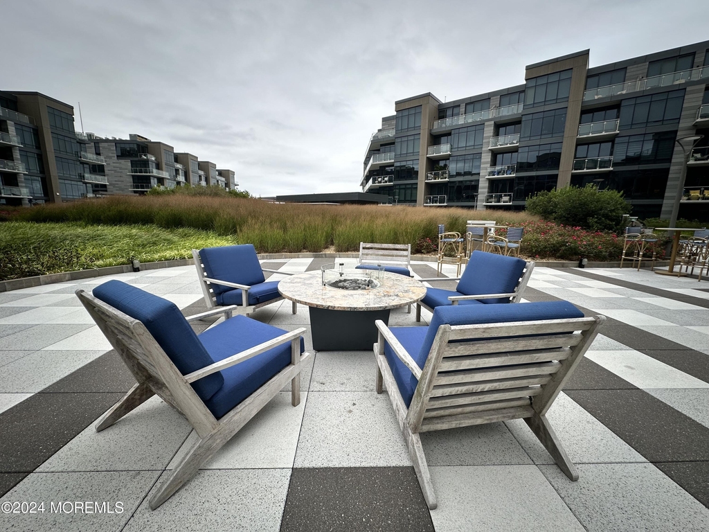 20 Melrose Terrace - Photo 22