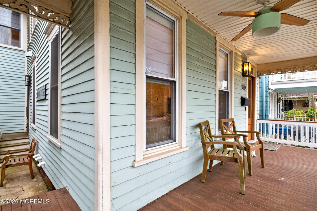 142 Heck Avenue - Photo 4