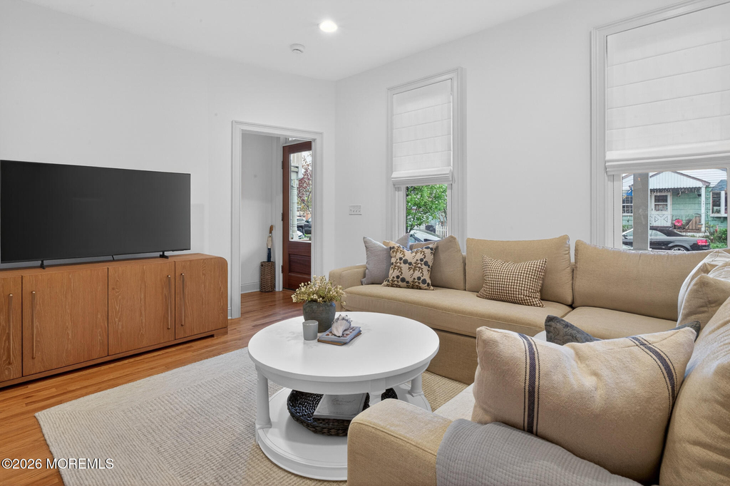 142 Heck Avenue - Photo 9