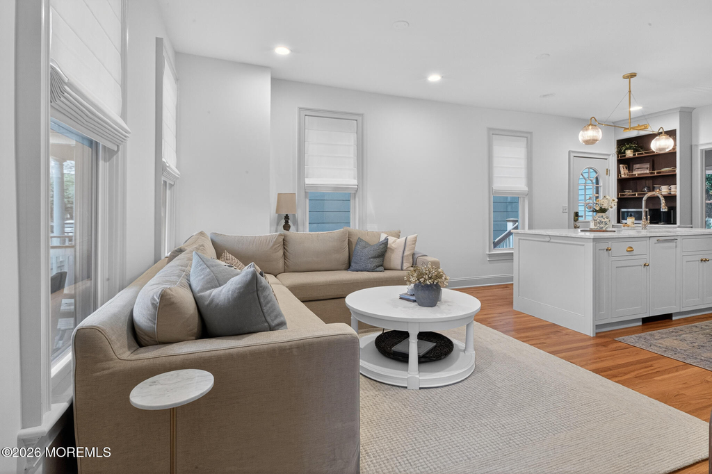 142 Heck Avenue - Photo 5