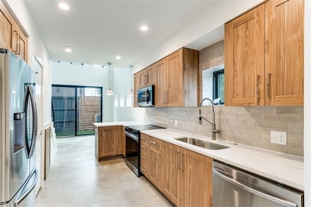 4715 Live Oak Street - Photo 8