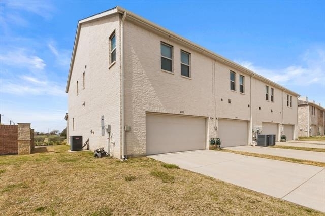 4937 Barcelona Avenue - Photo 27