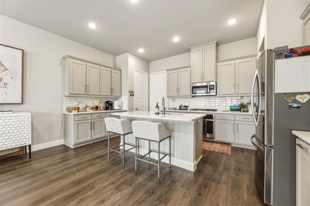 4937 Barcelona Avenue - Photo 7
