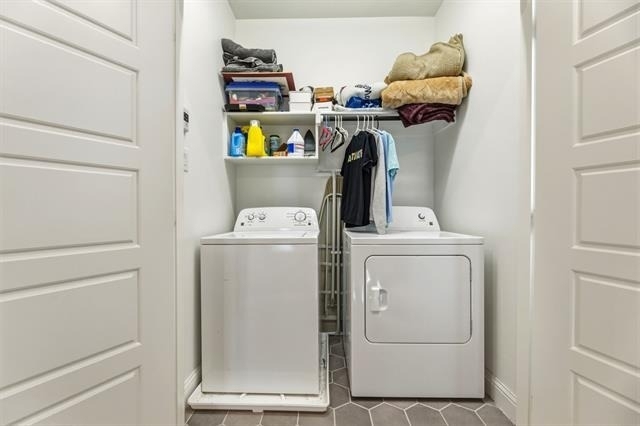 4937 Barcelona Avenue - Photo 13