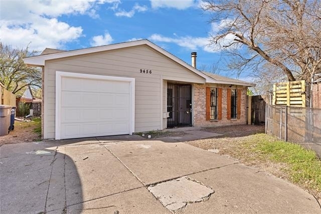 9456 Culberson Street - Photo 0