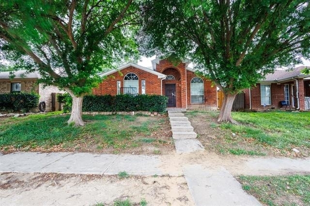 7133 Amber Drive - Photo 1
