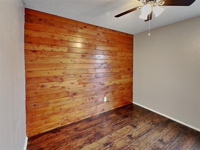 701 Admiralty Way - Photo 11