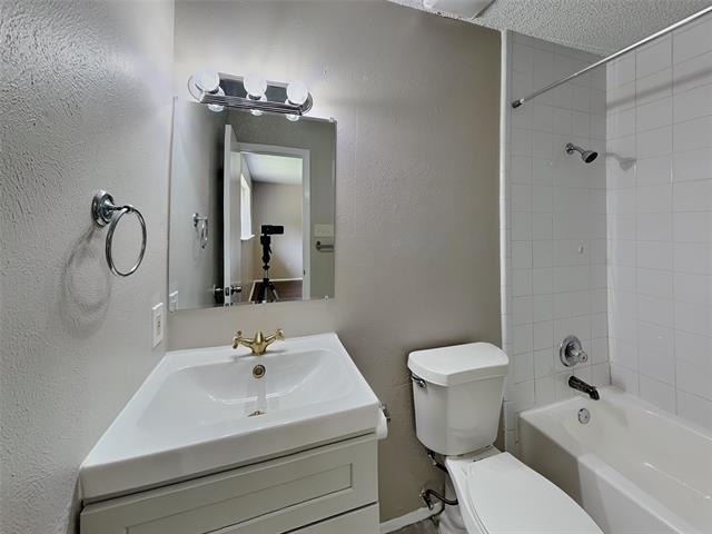 701 Admiralty Way - Photo 10