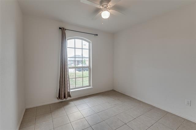1939 Naira Drive - Photo 16