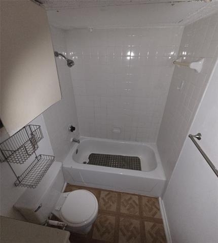 7621 Mccallum Boulevard - Photo 16
