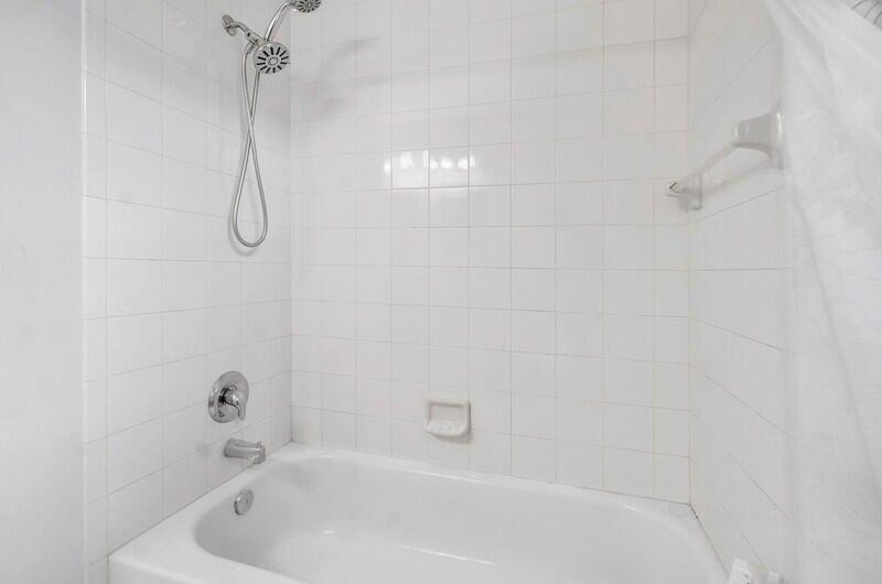 9271 Madewood Court - Photo 15