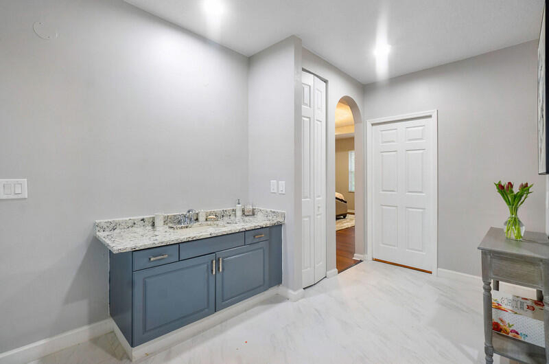 9271 Madewood Court - Photo 12