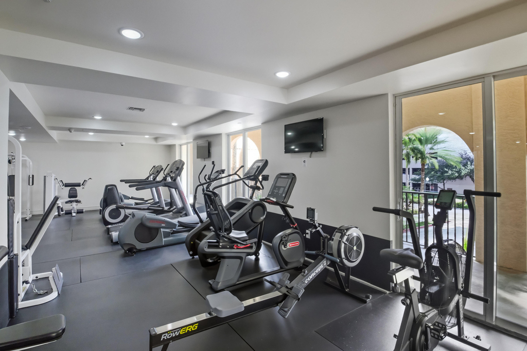 520 Se 5th Avenue - Photo 51