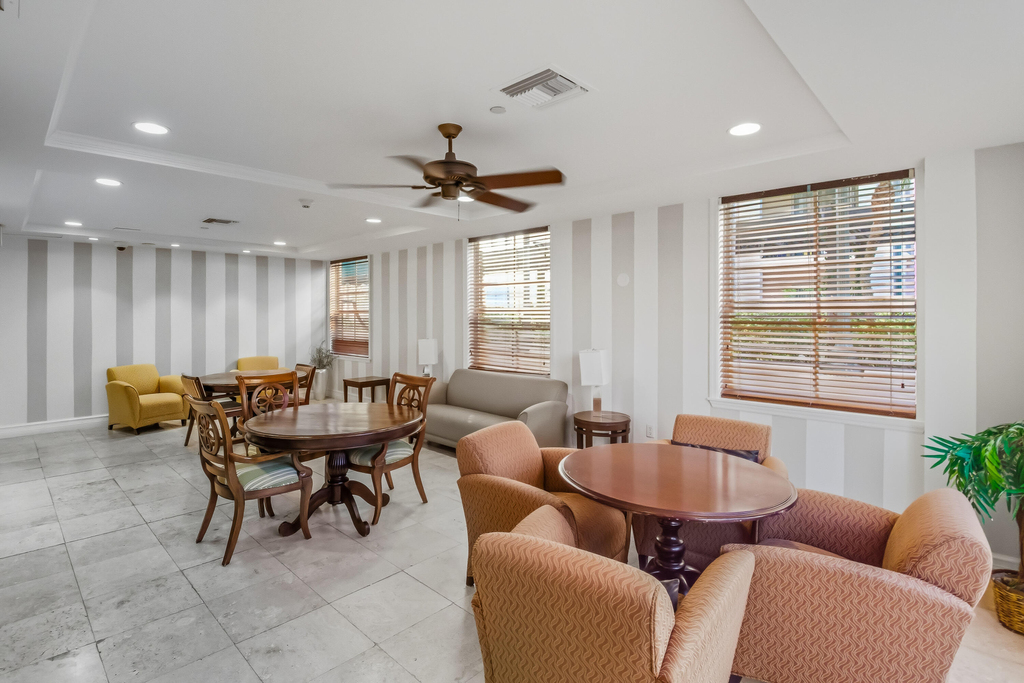 520 Se 5th Avenue - Photo 57