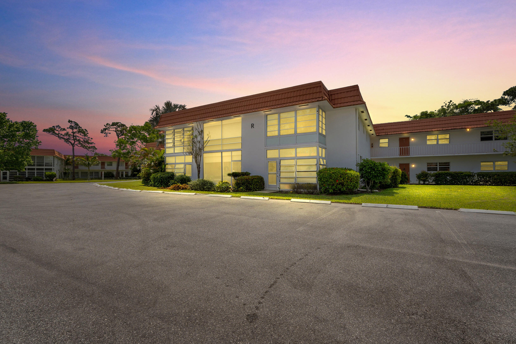 2600 Se Ocean Boulevard - Photo 0