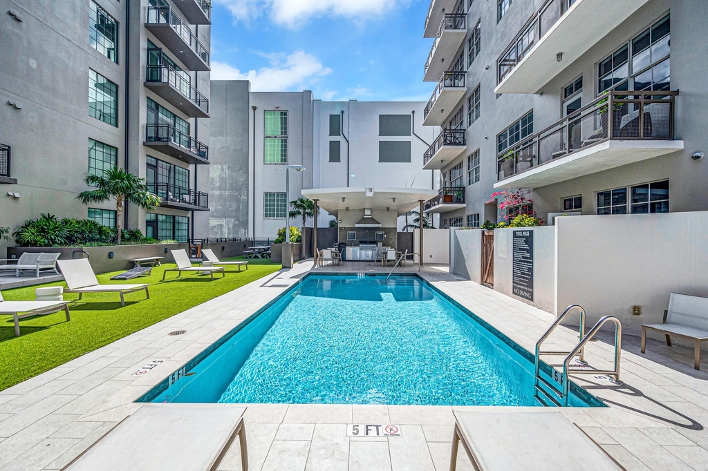 411 Nw 1st Avenue - Photo 43
