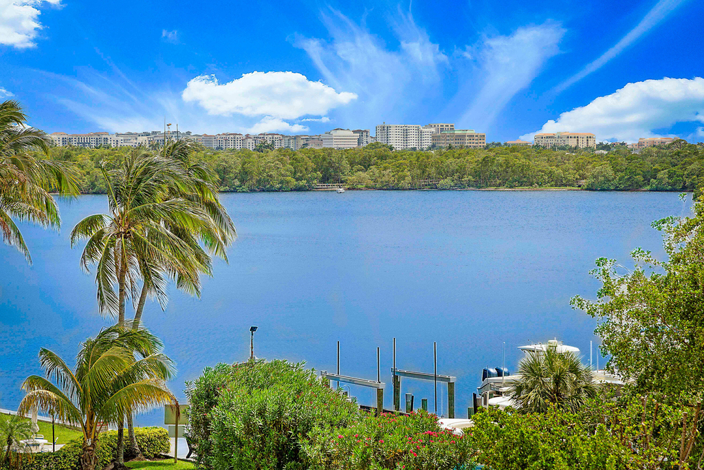 2121 N Ocean Boulevard - Photo 1