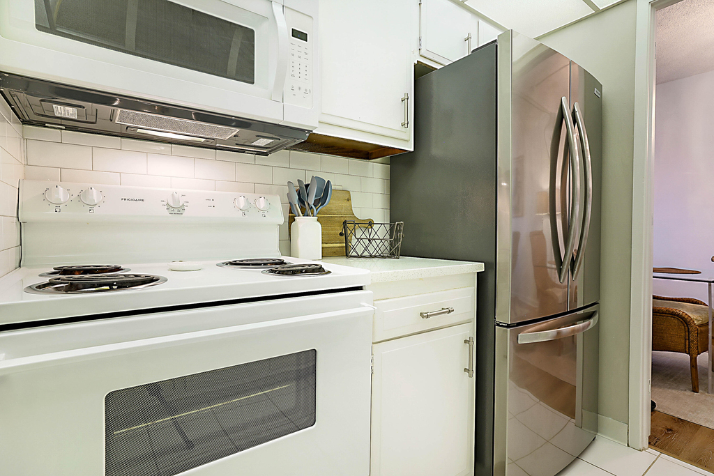 2121 N Ocean Boulevard - Photo 17