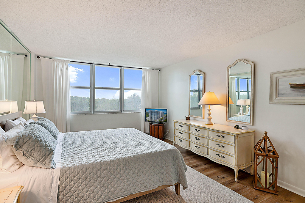 2121 N Ocean Boulevard - Photo 25