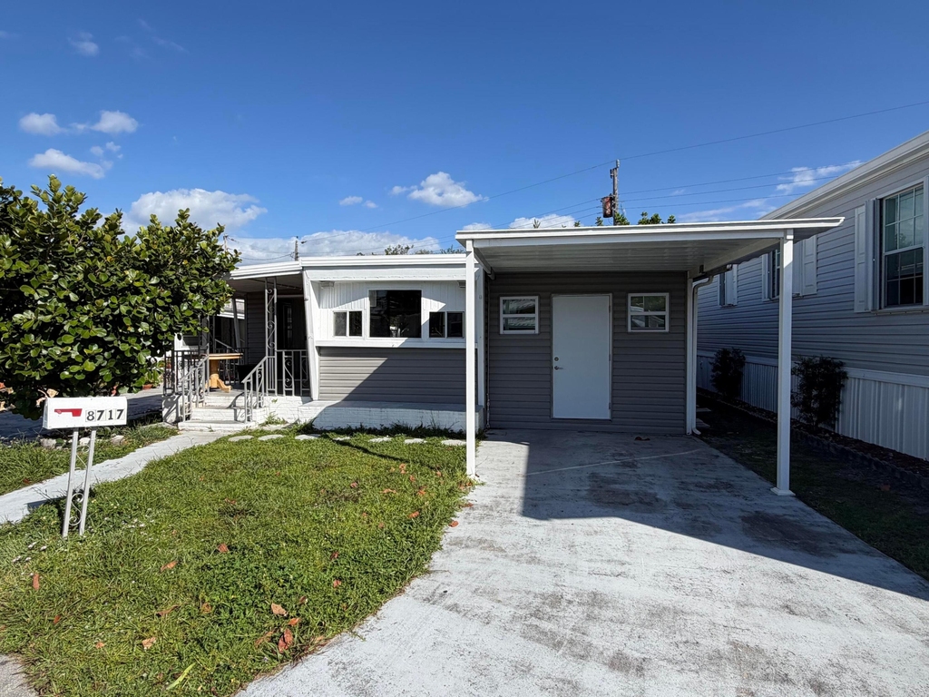 8717 Sw 16th Place - Photo 0