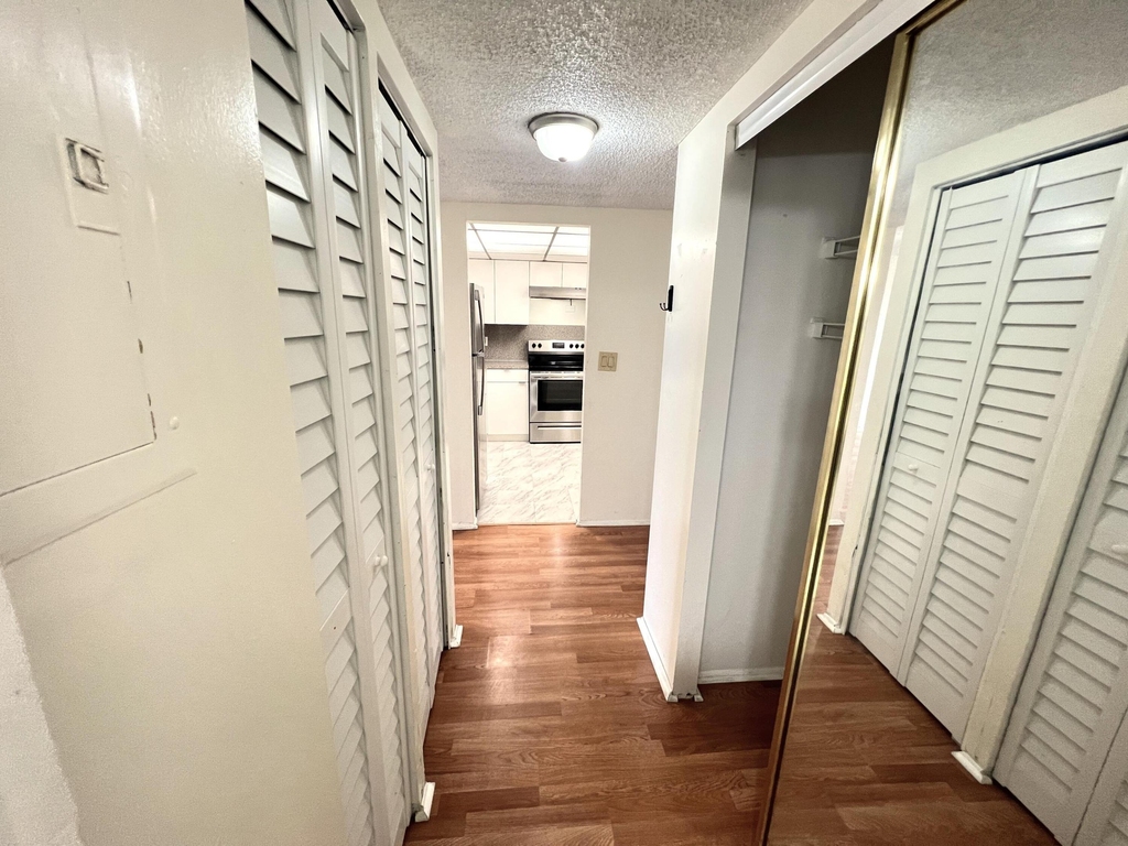 15600 Nw 7th Avenue - Photo 6