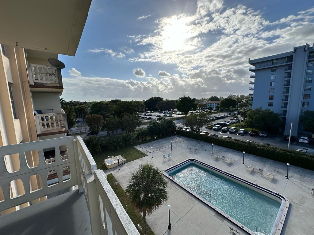15600 Nw 7th Avenue - Photo 10