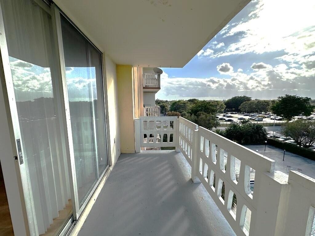 15600 Nw 7th Avenue - Photo 9