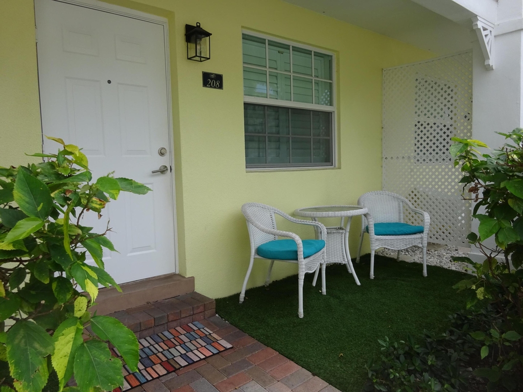 2660 Ne 8th Avenue - Photo 1