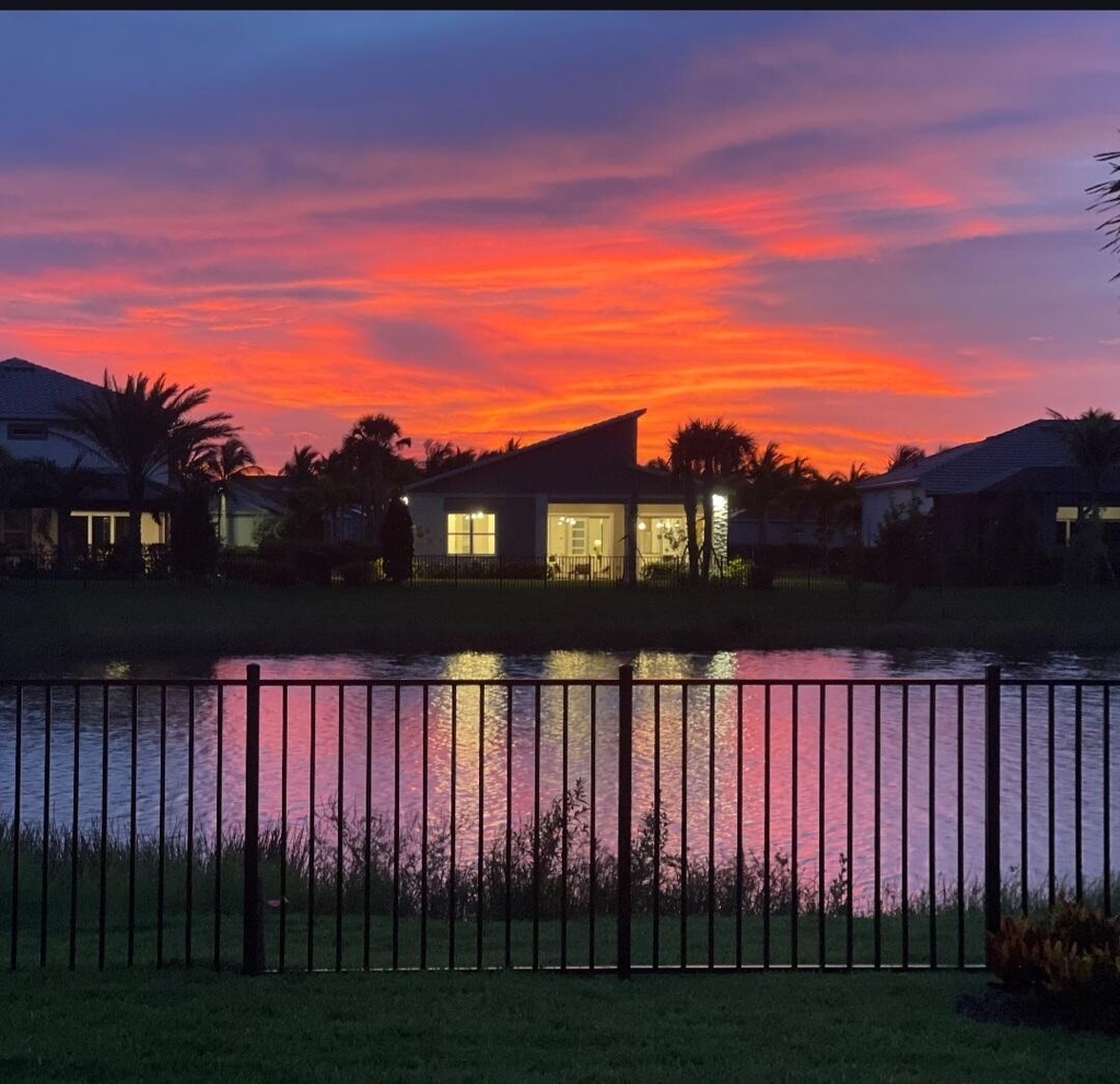 10332 Northbrook Circle - Photo 2