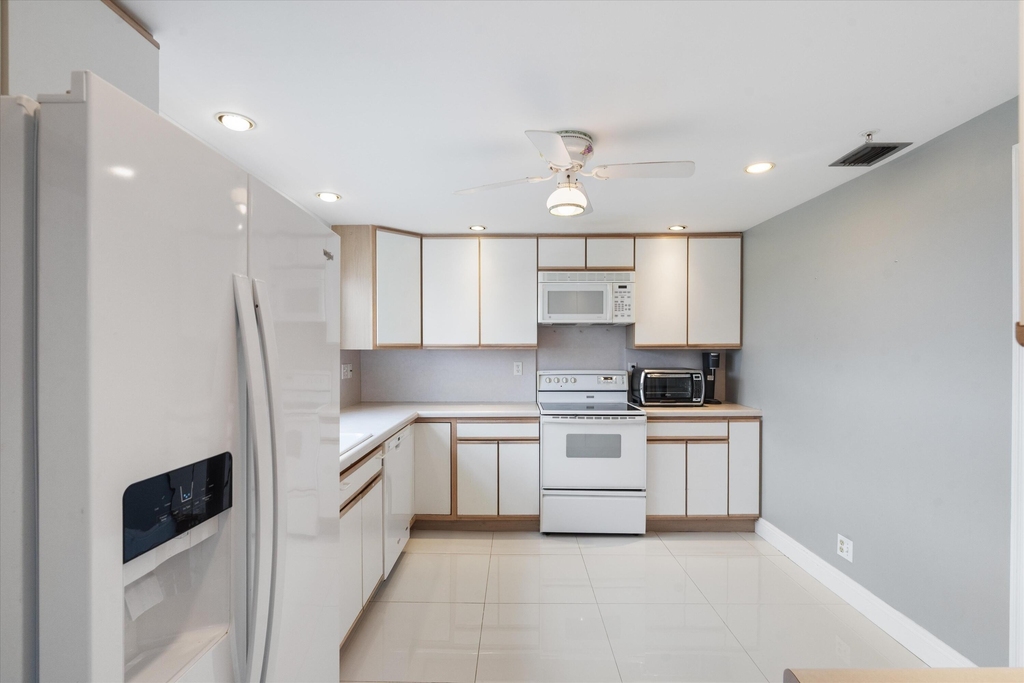 3300 S Ocean Boulevard - Photo 3
