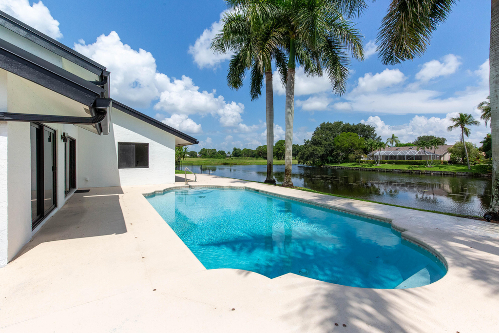 2281 Seaford Drive - Photo 26