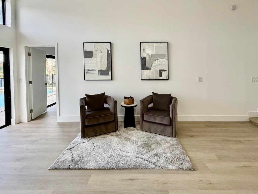 2281 Seaford Drive - Photo 2